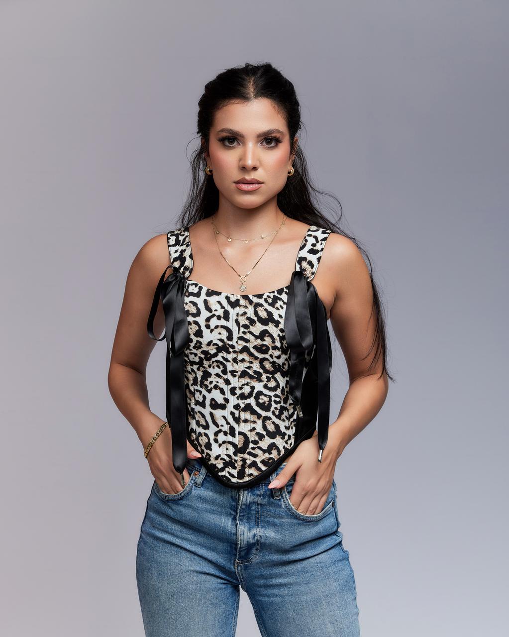 Gloria white leopard 
 
 
              